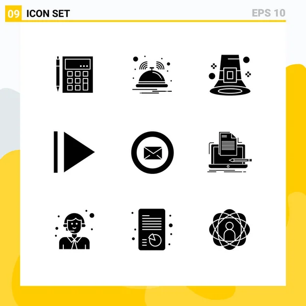 솔리드 Modern Solid Glyphs Set Chat 순례자 Editable Vector Design — 스톡 벡터