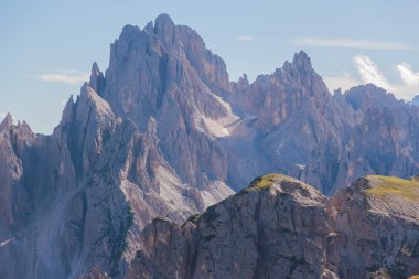 Dolomitlerin güzelliği. İtalya