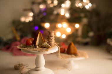 ev yapımı peynir ahşap tabak üzerinde hizmet