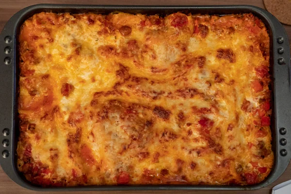 Vaření italských domácích lasagne — Stock fotografie