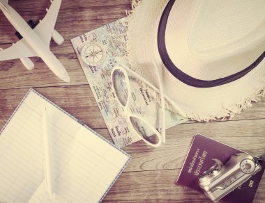 Aksesuar ve Not Defteri ile seyahat kavramı