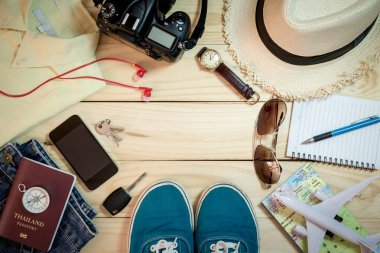 Elbise yığını ve Aksesuar seyahat