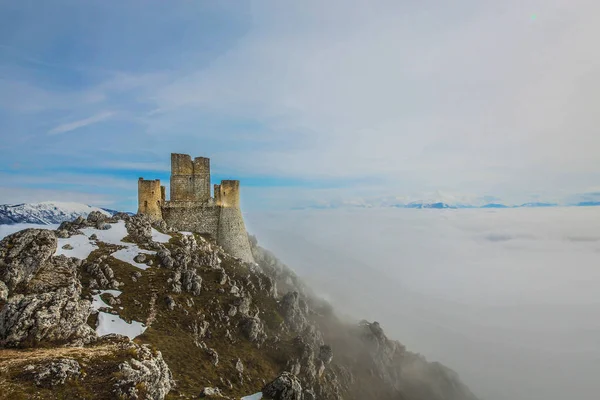 Il Castel di Rocca Calascio in Italia — Foto Stock