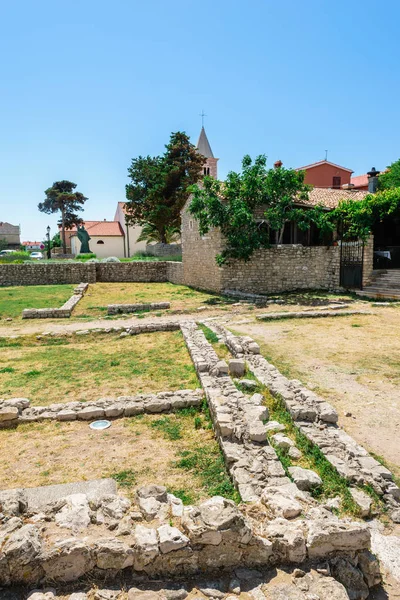 Remains of the ancient Roman cities in Nin in Croatia — Stock Photo, Image
