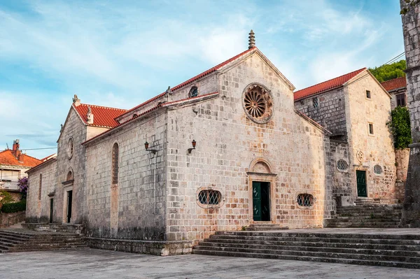 Local church in village Blato on Korcula in Croatia, Mediterranean, Europe — Stock Photo, Image