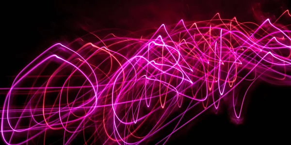 Luces nocturnas abstractas líneas borrosas en movimiento. Sendero ligero . —  Fotos de Stock