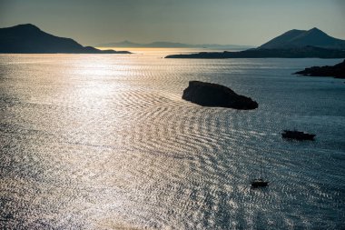 Cape Sounio 'dan akşam Aegaen Denizi manzarası
