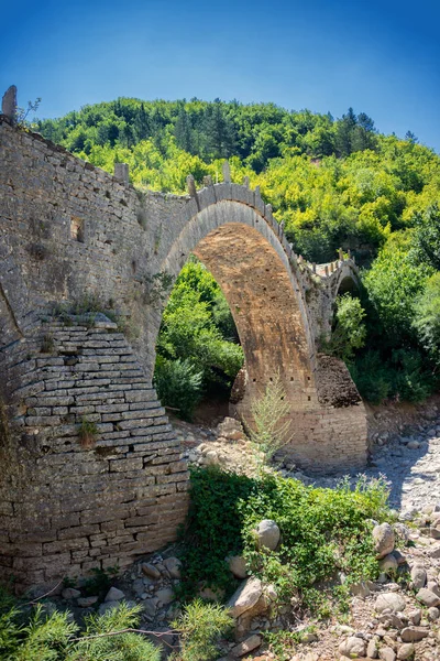 Old Kalogeriko Triple Arched Stone Bridge Vikos Canyon Zagorohoria Greece — Stock Photo, Image