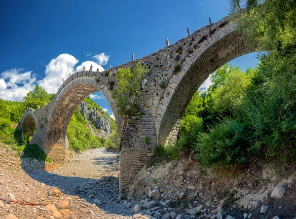 Vecchio Kalogeriko Triplo Ponte Pietra Arco Sul Canyon Vikos Zagorohoria — Foto Stock