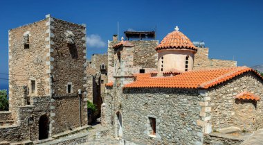 Vathia Mani Yarımadasında terk edilmiş eski kule evleri Laconia Moreloponnese, Avrupa