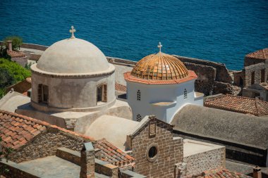 Monemvasia eski hillside şehir içinde Panagia Chryssafitissa Kilisesi