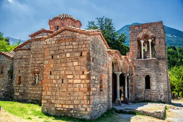 Εκκλησία Αγίας Σοφίας Στη Μεσαιωνική Βυζαντινή Καστροπολιτεία Του Μυστρά Κοντά — Φωτογραφία Αρχείου