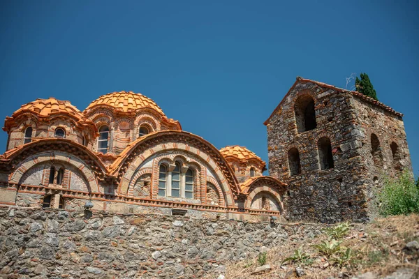 Εντυπώσεις Της Μονής Παναγίας Της Παντάνασσας Στο Μεσαιωνικό Βυζαντινό Κάστρο — Φωτογραφία Αρχείου