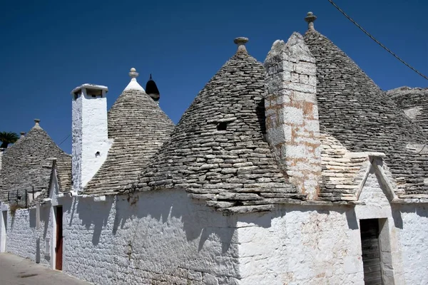 Alberobello Famous Trulli Characteristic Cone Roofed Houses Itria Valley Apulia — стоковое фото