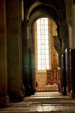 Viyana yakınlarındaki Heiligenkreuz Manastırı Katedralin içinde
