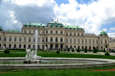 ünlü schloss belvedere, johann tarafından inşa edilmiş güzel manzarasını lukas von hildebrandt prince eugene Savoy, Viyana, Avusturya için yazlık olarak