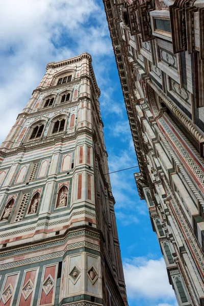 フィレンツェ大聖堂 ドゥオーモ サンタ マリア フィオーレ カンパーニャ鐘楼 — ストック写真
