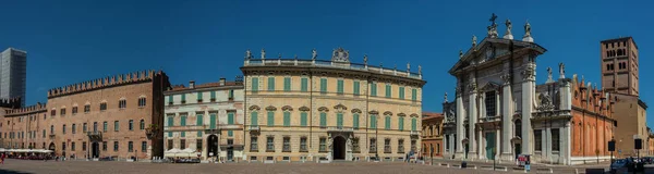 Διάσημη Πλατεία Αναγέννησης Piazza Sordello Στη Μάντοβα Άποψη Του Καθεδρικού — Φωτογραφία Αρχείου
