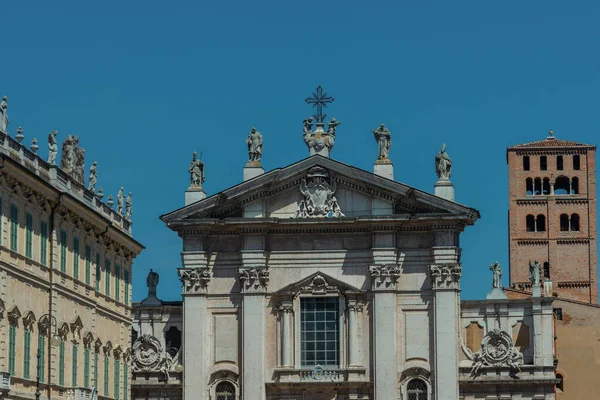 Famosa Praça Renascentista Piazza Sordello Mântua Vista Catedral San Pietro — Fotografia de Stock