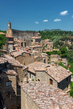 Sorano 'nun panoramik manzarası, Grosseto ili, Toscana (Toscana), İtalya