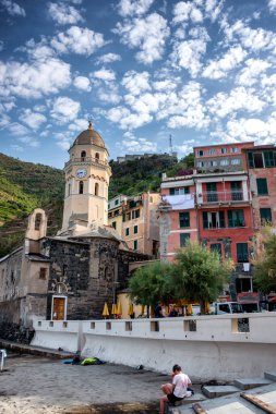 Manarola, İtalya 'nın kuzeyindeki Liguria eyaletinin La Spezia ilçesine bağlı güzel bir kasabadır.
