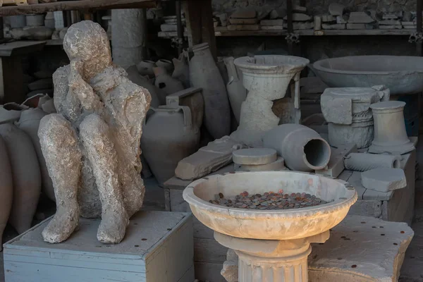 Cadáver Una Víctima Pompeya Sitio Arqueológico Antigua Ciudad Romana Destruido —  Fotos de Stock