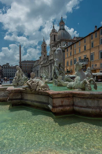 Τουρίστες Στην Piazza Navona Στις Ιουλίου 2016 Στη Ρώμη Ιταλία — Φωτογραφία Αρχείου