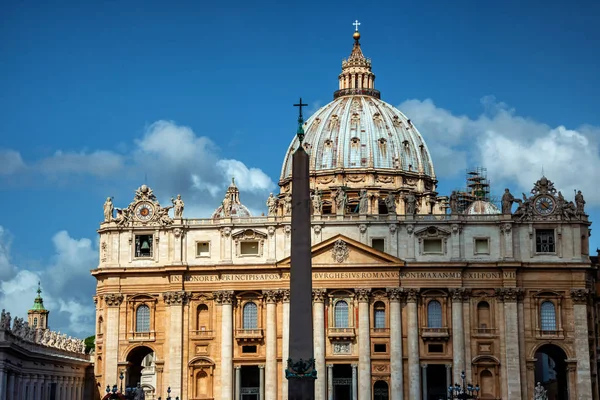 Peterskathedrale Auf Dem Petersplatz Vatikan — Stockfoto