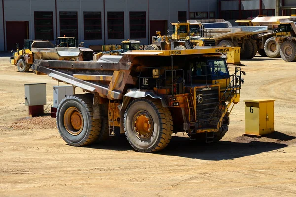 Transportador Tierra Pesada Montaña Erzberg Para Minería Superficie Mineral Hierro — Foto de Stock