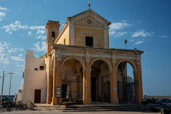 ガリポリのサンタ マリア カンネート教会 イタリアの街の宗教的なランドマーク建築 — ストック写真
