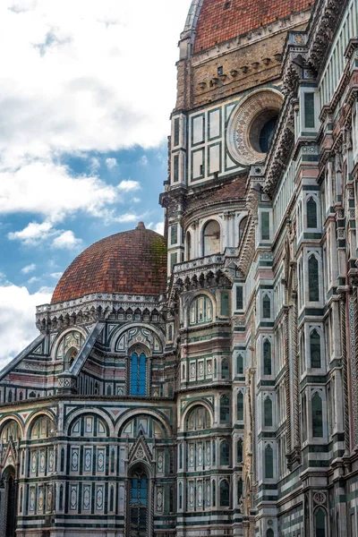 驚くほどのサンタ マリア フィオーレ大聖堂 ドゥオーモ フィレンツェ フィレンツェ イタリア 聖堂はイタリアの最大の教会 ユネスコ世界遺産の一つ — ストック写真