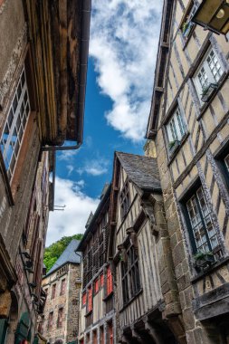 Kuzey Fransa, Brittany 'deki Dinan Tarihi Kasabası' ndan İzlenimler