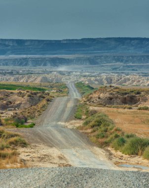 Bardenas Reales 'teki nefes kesici Sahne ve Kaya oluşumları Doğal Park, Navarra, İspanya 