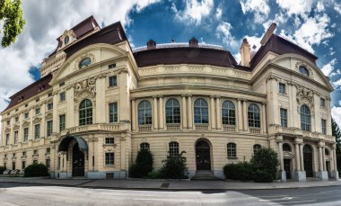Graz Operasının ya da Graz, Graz, Avusturya 'daki Opera binasının güzel panoramik manzarası