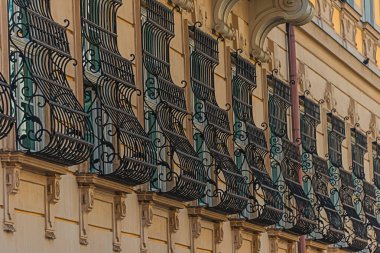 Viyana 'nın iç kesimlerinde güzel yapay yüzler ve evler