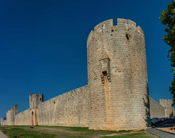 Μεσαιωνικοί Προμαχώνες Στην Πόλη Aigues Mortes Aigues Mortes Είναι Γαλλική — Φωτογραφία Αρχείου