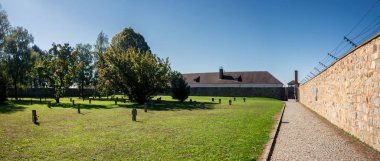 Kz Anıt Mauthausen 'in baskıları, 2. Dünya Savaşı' ndaki Ns toplama kampındaki Yugoslav Kurbanlar Anıtı