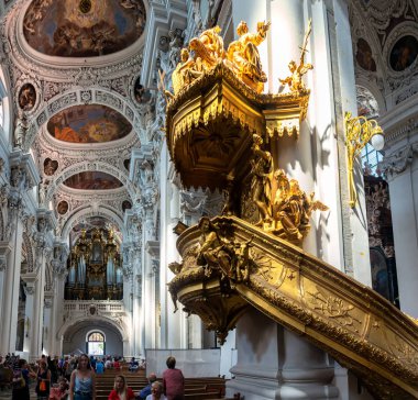 St. Stephan Katedrali İçi Passau, Almanya