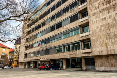 Slovak Teknoloji Üniversitesi cephesi Danube Nehri, Bratislava, Slovakya 