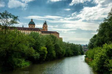 Melk Abbey bir Avusturya Benedikt manastırı ve dünyanın en ünlü manastır alanlarından biridir.