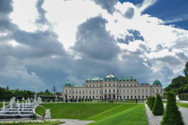 ünlü schloss belvedere, johann tarafından inşa edilmiş güzel manzarasını lukas von hildebrandt prince eugene Savoy, Viyana, Avusturya için yazlık olarak