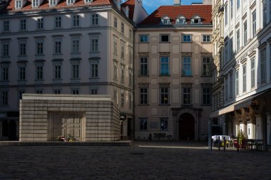 Judenplatz Holocaust Memorial Judenplatz, Viyana kütüphanede isimsiz olarak da bilinir 
