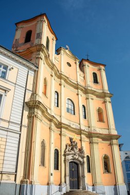 Trinitarian Kilisesi ya da Trinity Kilisesi, tam adı Matha 'lı Aziz John Kilisesi ve Valois' li Aziz Felix Kilisesi 'dir.