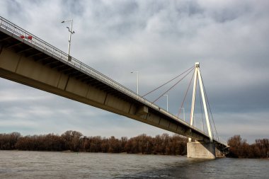 Hainburg kablo Hainburg bir der Donau kentindeki Avusturya Tuna Nehri üzerinde köprü kaldı