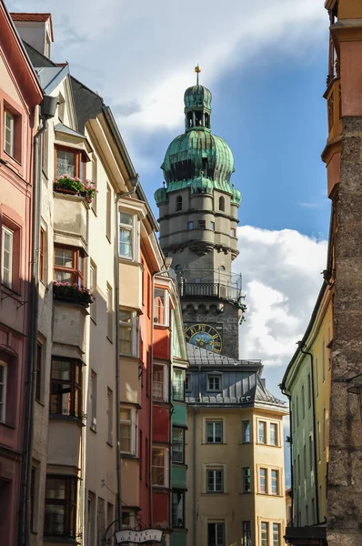 Ιστορικά Κτίρια Άποψη Στην Παλιά Πόλη Innsbruck Αυστρία — Φωτογραφία Αρχείου