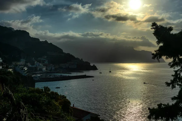 Vista Del Paisaje Ciudad Amalfi Costa Del Mar Mediterráneo Italia — Foto de Stock