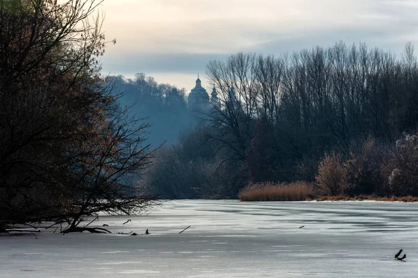 Fryst Biriculong Floden Donau Med Kloster Melk Bakgrunden — Stockfoto