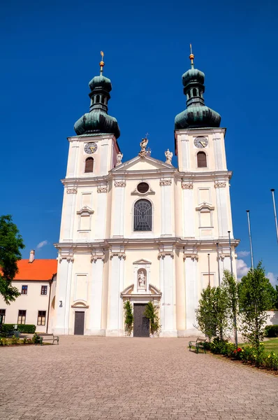 Beroemde Bedevaartskerk Basiliek Van Frauenkirchen Burgenland Oostenrijk — Stockfoto