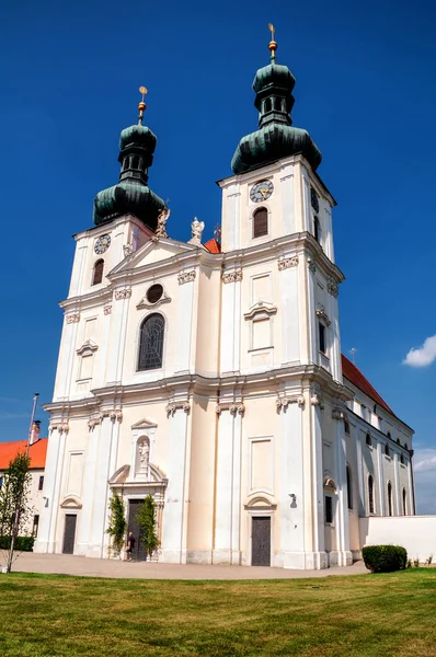 Avusturya Burgenland Daki Ünlü Hac Kilisesi Frauenkirchen Bazilikası — Stok fotoğraf