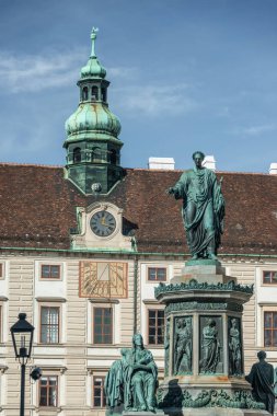 İmparator Franz anıt ben Innerer Burghof Viyana, Avusturya Hofburg İmparatorluk Sarayı'nda Avusturya